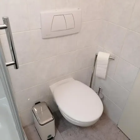 In Apartman *